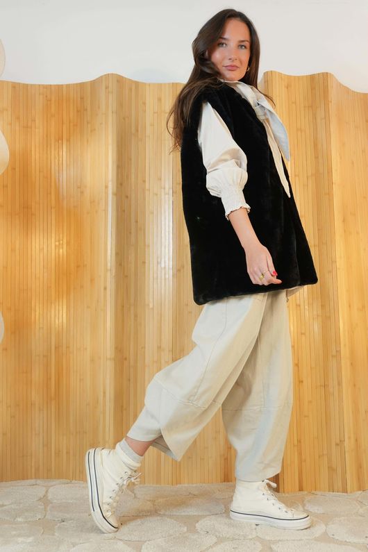 Mara Luxury Faux Fur Hooded Gilet Black